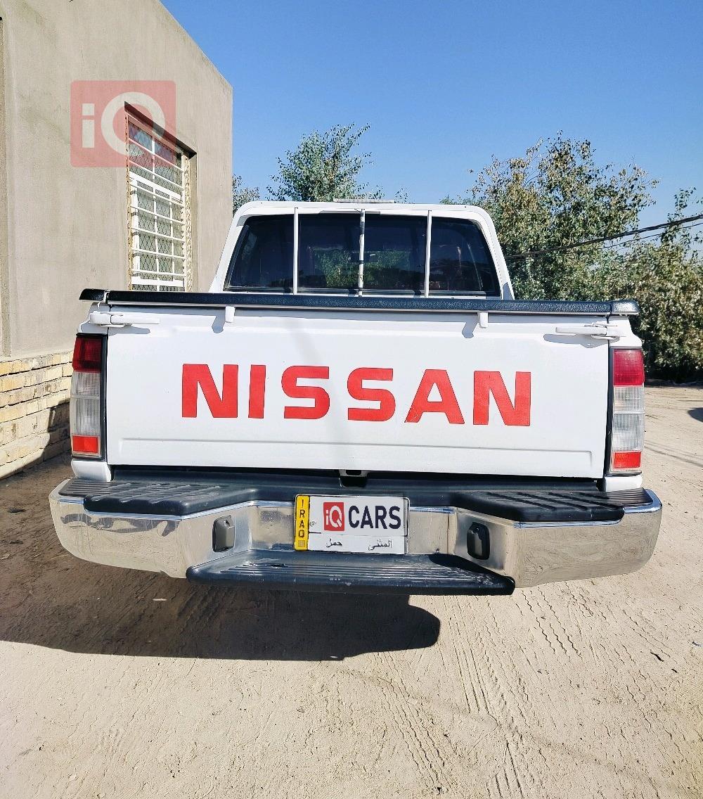 نيسان بيك اب